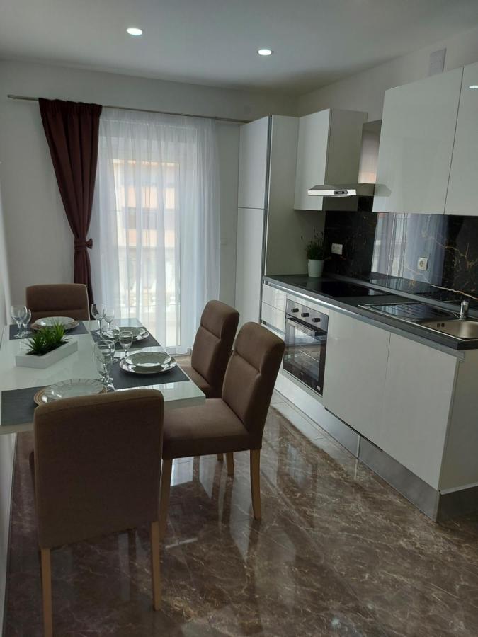 Apartmani Delac Водице Экстерьер фото