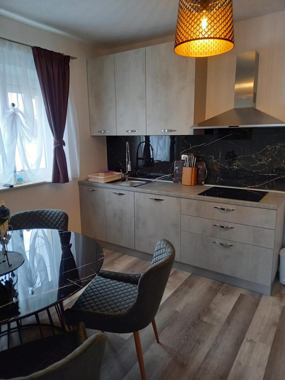 Apartmani Delac Водице Экстерьер фото